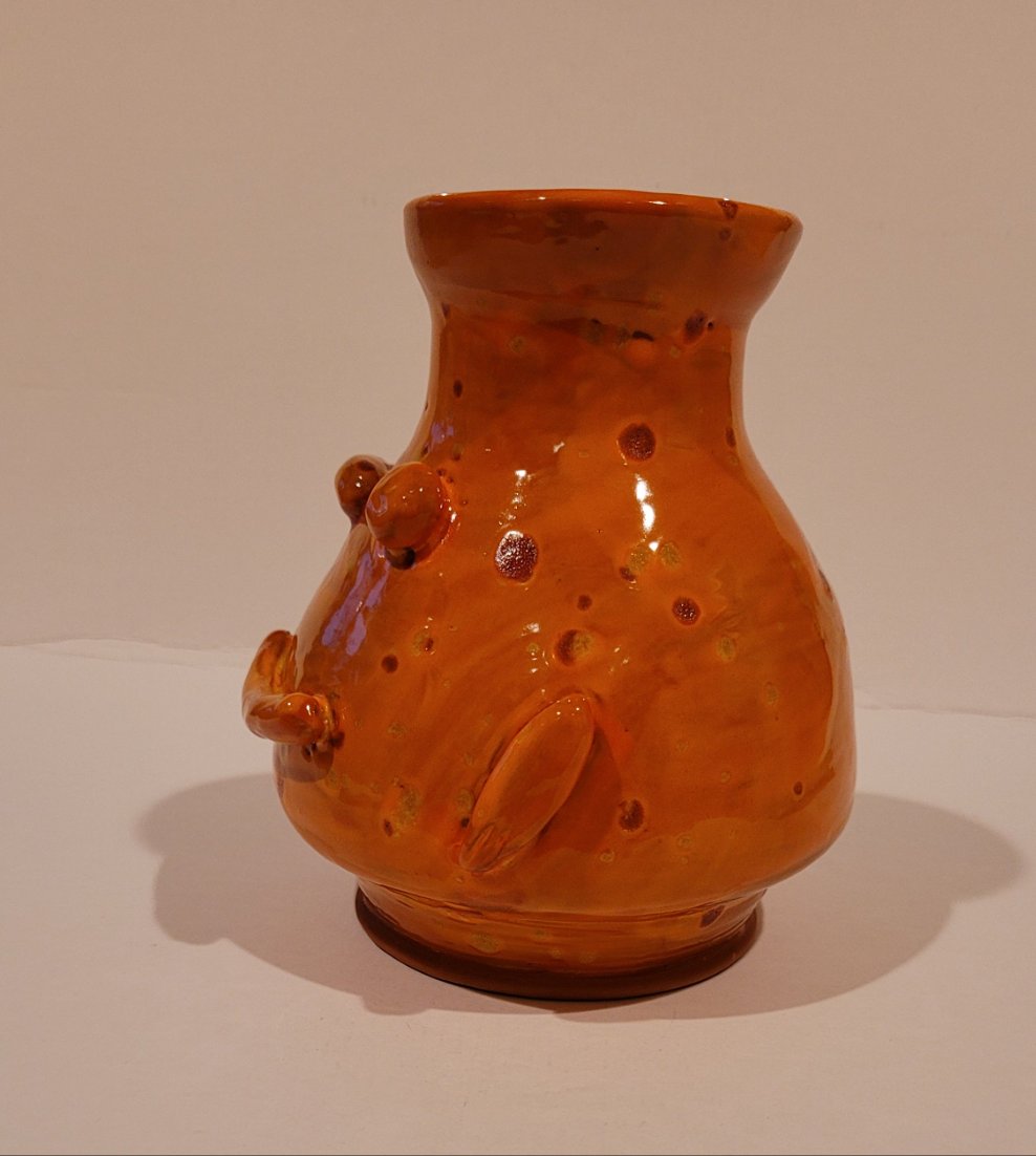 Winkey Vase